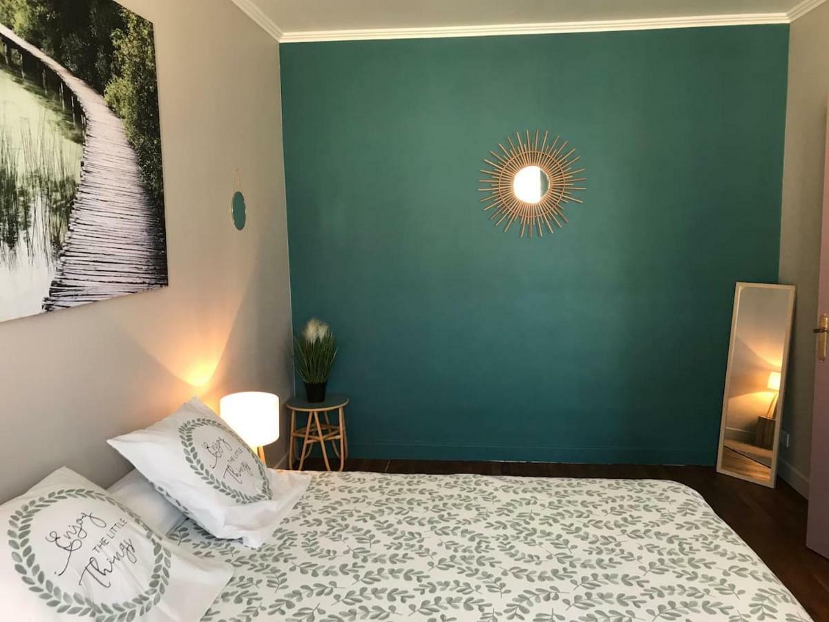 Appartement De Charme En Plein Coeur Du Centre Ville De Compiègne מראה חיצוני תמונה