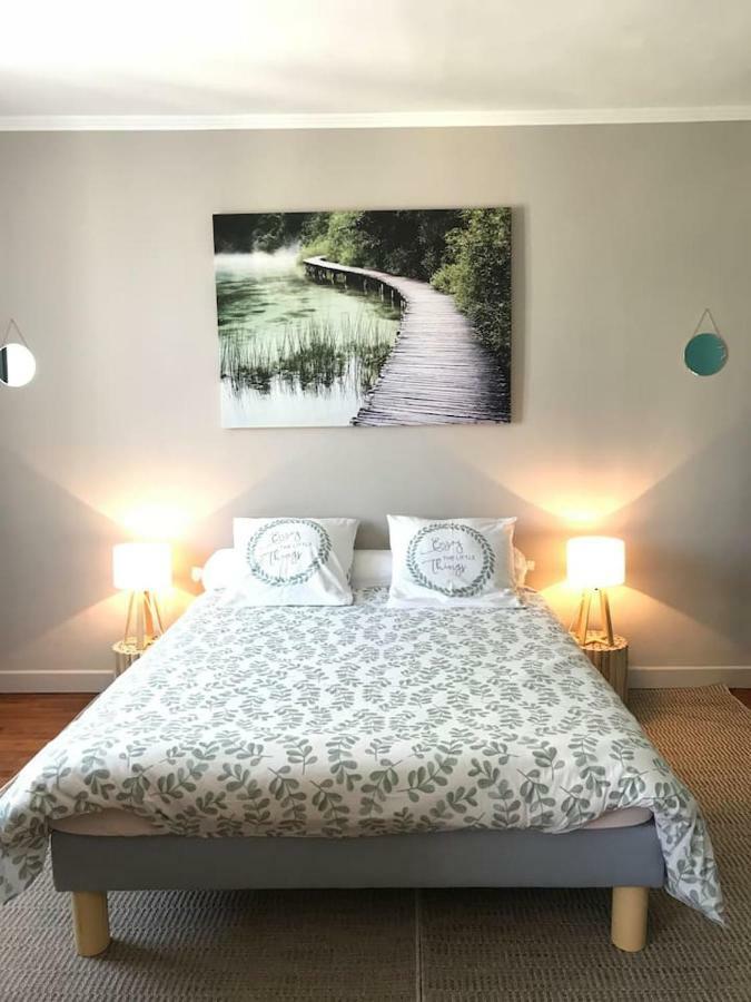 Appartement De Charme En Plein Coeur Du Centre Ville De Compiègne מראה חיצוני תמונה